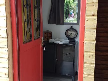Chalus Bed & Breakfast | La THIBAUDIERE Tilleul