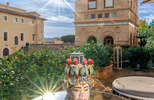 Vatican Apartment | LA TORRE DELLA LUNA with private pool overlooking St. Peter's