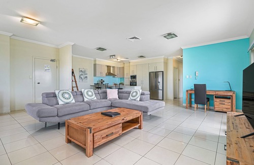 Redcliffe Apartment | La Vida on Anzac