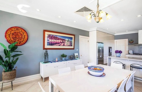 Rose Bay House | La Vie en Rose Grand Living on Sydney Harbour