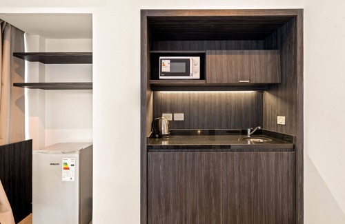 Buenos Aires Central Business District Condo | La Vie Suite Madero
