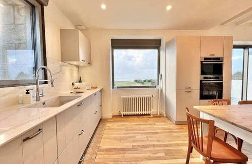 Plobannalec-Lesconil Villa | LA VILLA COTTON - LARGE VILLA WITH SPA BY THE SEA