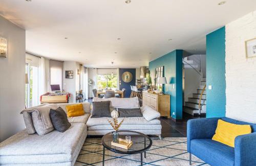 Ergue-Gaberic House | La Villa des Lauriers - Piscine privée et chauffée