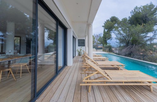 Aubagne Villa | La Villa J