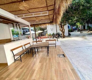 Central Mui Ne Beach House | Lac House Mui Ne