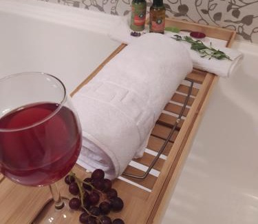 Istvanmezo Apartment | Lady Mabel's apartment near to Aréna, Puskás Stadion and City Park, with Guarded Parking place