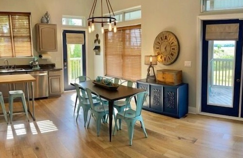 Port St. Joe House | Lagoon Front, Fire Pit, Quiet, Nature ~ Otter Cove