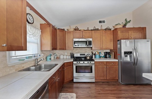 Beach Haven West House | Lagoon front. Single family. Boat slip. Beach Badges. WIFI. Kayak. Bicycles.