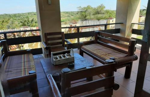 Gueima House | Lagoon Ndziva, Bilene