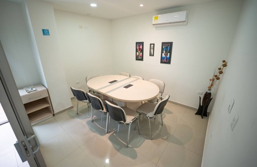 Riomar Apartment | Lagos Apartaestudios x4