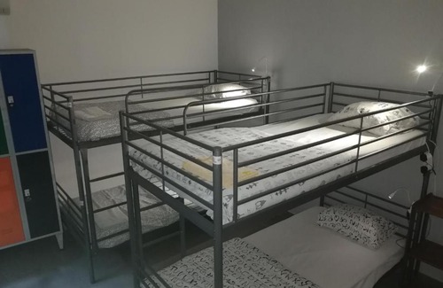 Lagos City Center House | Lagos City Center Guest House & Hostel