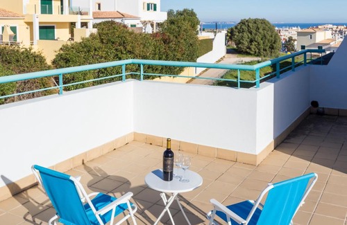 Lagos Apartment | Lagos Solar apartment with roof terrace