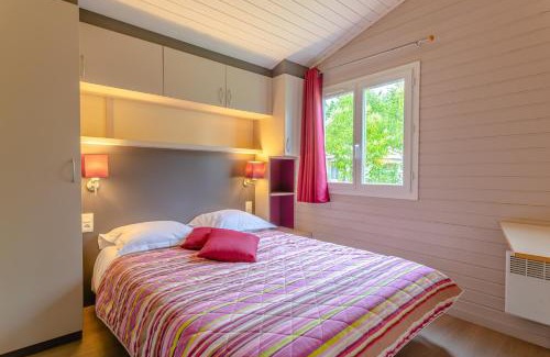 Castelmoron-sur-Lot Resort | Lagrange Grand Bleu Vacances – Résidence Port Lalande