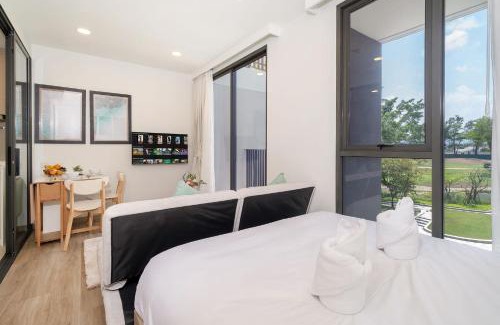 Bang Tao Apartment | Laguna BangTao Beach Skypark Apartment