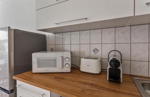 Sterzhausen Apartment | LAHNTALER 6 Gäste, WLAN, Netflix, Bahnhofsnah