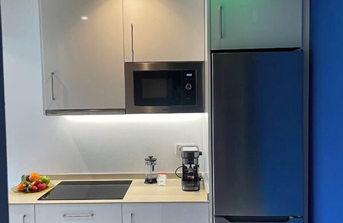 Torremolinos City Centre Apartment | LaHola Glam Suites
