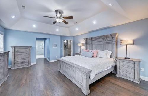 Mount Mourne House | Laid Back Lake Life by AvantStay Waterfront View