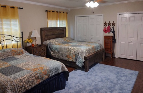 Tavares House | Lake Access Pool Home with a Dock & Great Fishing!