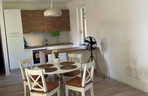 Civenna Apartment | LAKE AND MOUNTAIN
