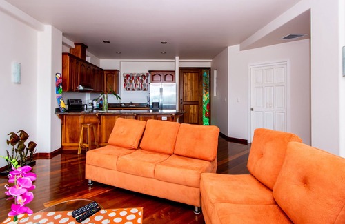 Naranjos Agrios Condo | LAKE ARENAL VIEWS NEW CONDO 1B/1 B FULL KITCHEN