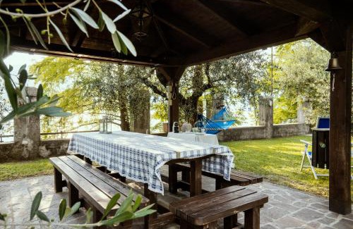 Marone Apartment | Lake experience!