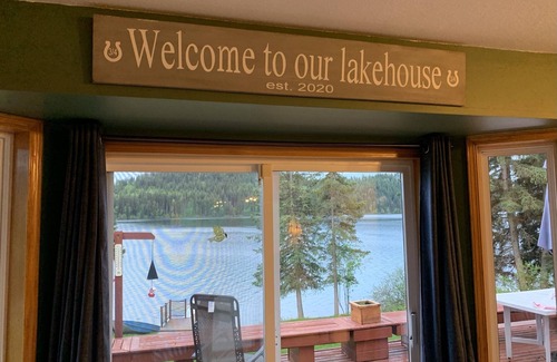 Deka Lake House | Lake-front on the prettiest lake in the Cariboo