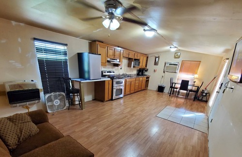 Oneida House | Lake front rustic fishing camp