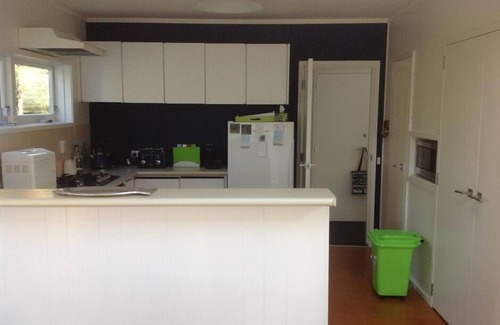 Lake Tarawera House | Lake front with own jetty. Four bedroom with modern furnishings
