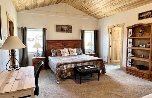 Pagosa Highlands House | Lake Hatcher Retreat-w/Mtn Views! 1 story-3/2