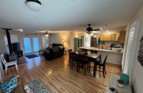 Dandridge House | Lake house on Douglas Lake