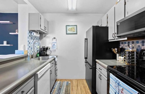 Port Clinton Condo | Lake Like Retreat