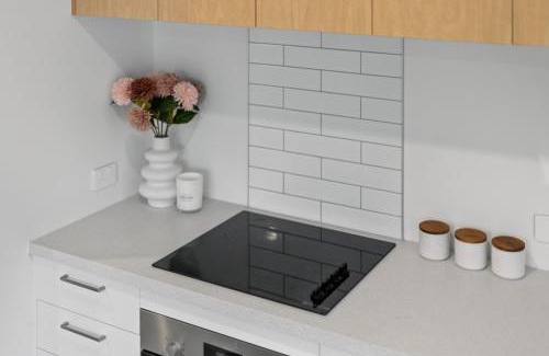 Luggate Apartment | Lake McKay Escape