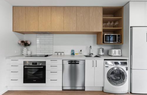 Luggate Apartment | Lake McKay Escape