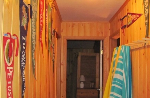 Frankfort Cottage | Lake Michigan cottage with private beach Privileges