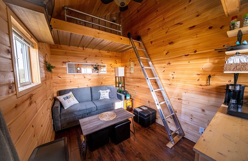 Ludington Cabin | Lake Michigan Tiny Home Glamping