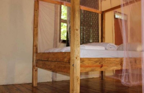 Kitojo Cabin | lake mwamba lodge