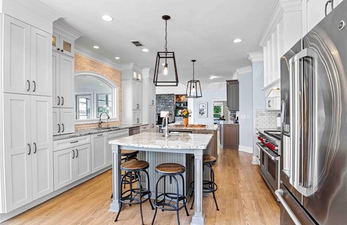 Lake Norman of Catawba Resort | Lake Norman's finest luxury vacation rental. See-> https:/carolinahideaway.com