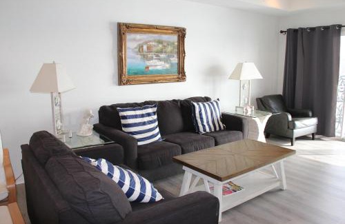 Lake Ozark Apartment | Lake Ozarks Get Away Portside