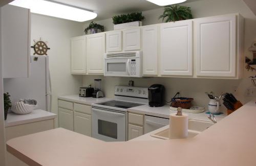 Lake Ozark Apartment | Lake Ozarks Get Away Portside