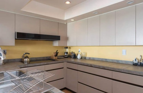 East Queen Anne House | Lake Union Views, 5 Min Drive To Seattle. Fully furnished long term rental.