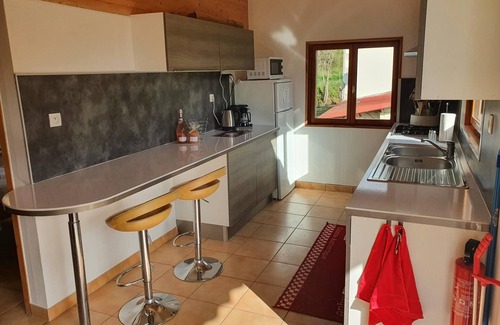 Saulgond House | Lake View 4 Person Gite