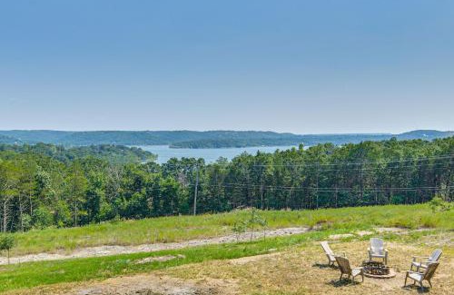 Marmaros House | Lake View and Game Room on 3 half Acres, Near Marina