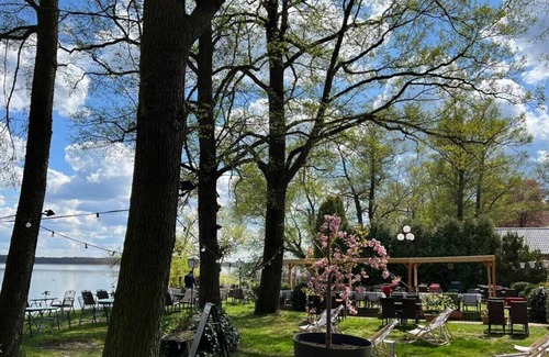 Mellensee Apartment | Lake view apartment direct water access - Restaurant am Wildpark