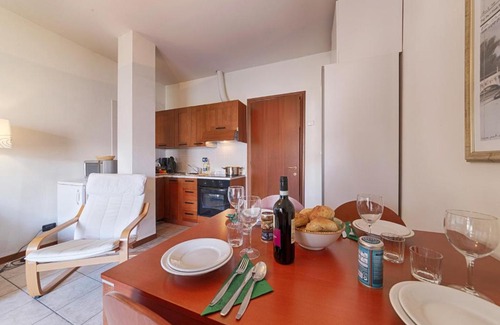 Acquaseria Apartment | Lake View Apartment Studio Vacation Station