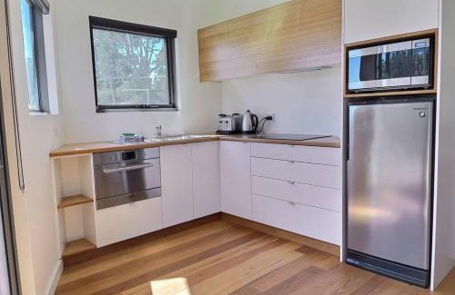 Beechworth Apartment | Lake View Retreat Beechworth