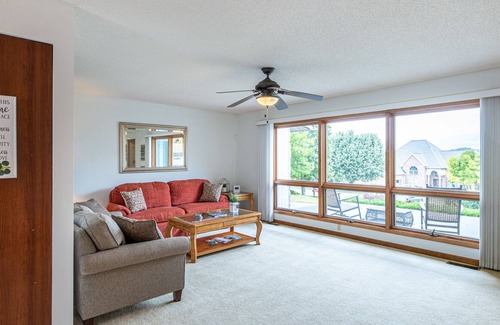 Tellico Village House | Lake Views in Tellico Village! Golf*Hike*Boat*Rest