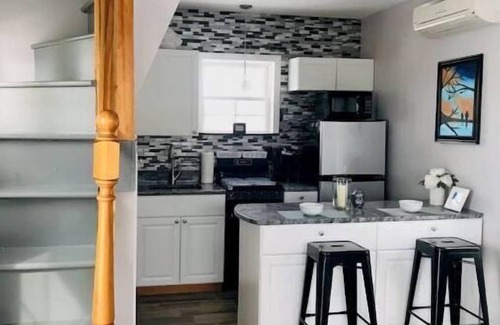 Laconia Cottage | Lake views w private beach-Near Weirs Beach