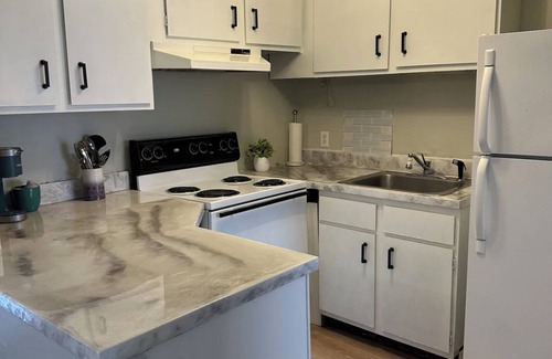 Weirs Beach Condo | Lake Winnipesaukee 2 bedroom 2 bath near all the attractions and Gunstock skiing