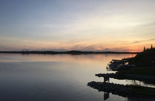 Loon Lake House | Lakefront Cabins for Rent, with private marina - Cabin 8