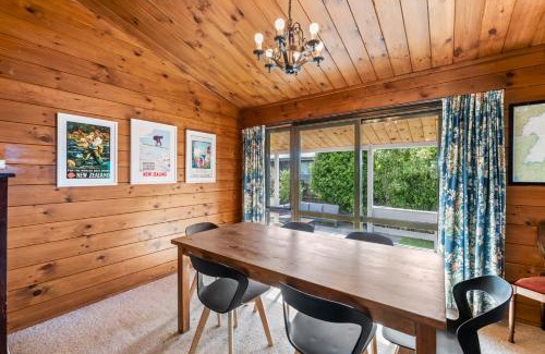 Kuratau House | Lakefront Gem - Kuratau Holiday Home